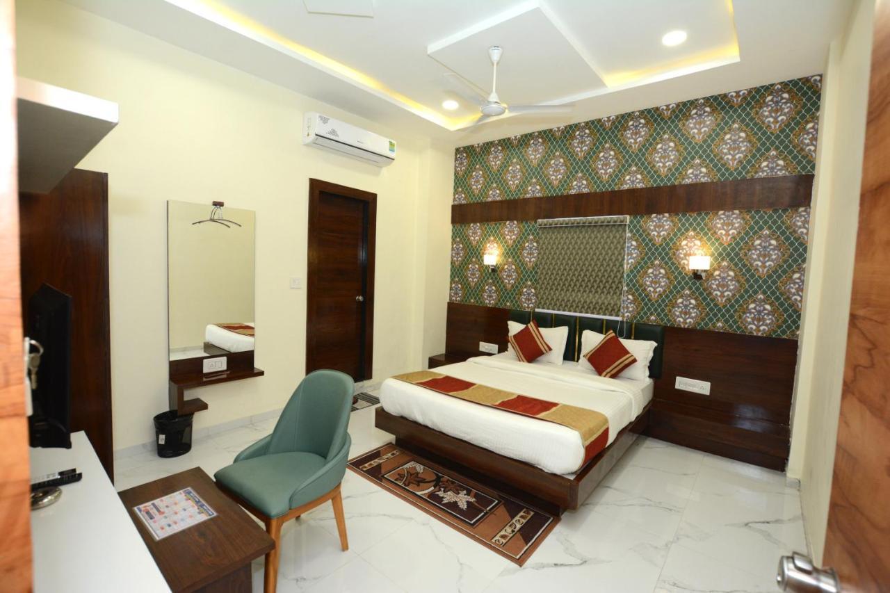 Hotel Villa Inn Ānand Extérieur photo
